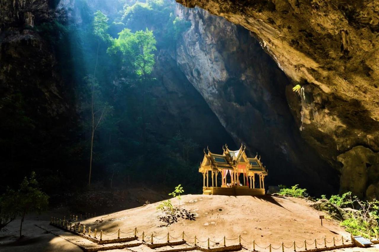 Namaste Resort Sam Roi Yot Exterior photo